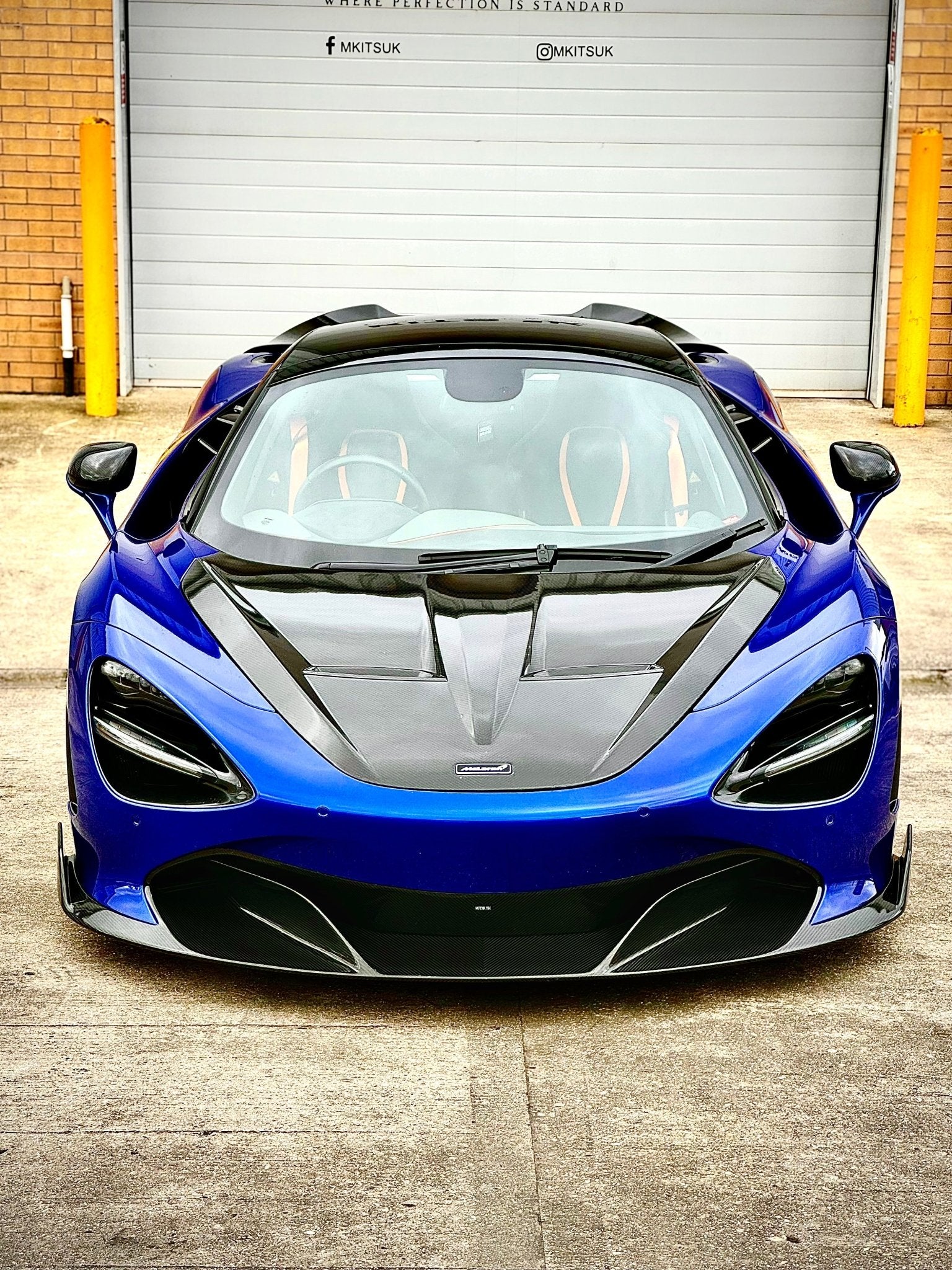 MCLAREN 720S CARBON FIBRE CT DESIGN HOOD - KITS UK