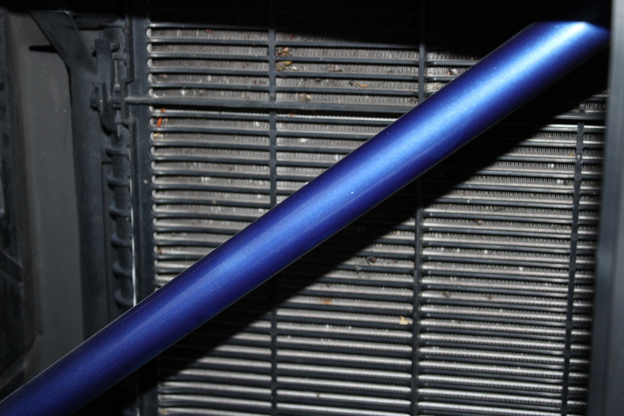 BMW V Brace Paint Service - KITS UK