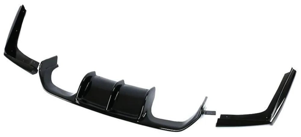 BMW M4/F82/F83 Full Gloss Black Performance Package - KITS UK