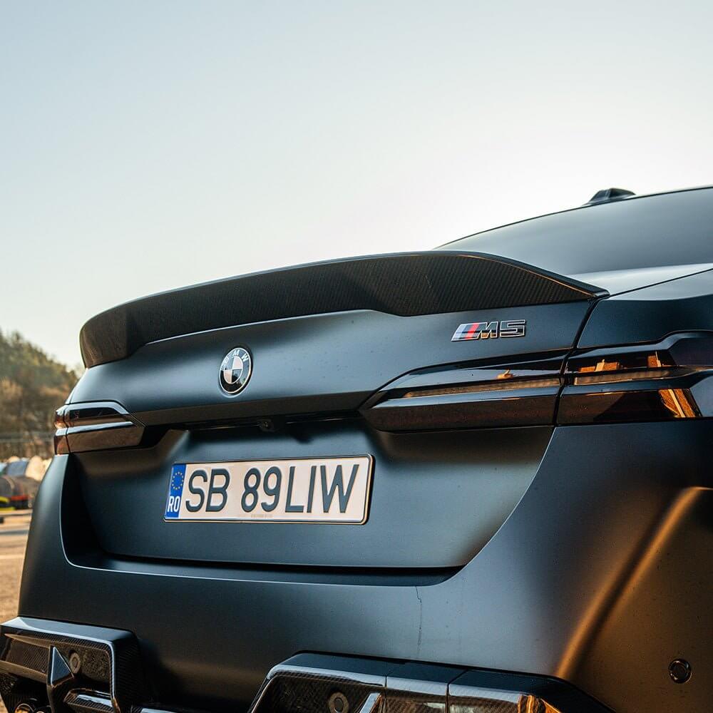 BMW G90 M5 & G60 5 SERIES 2023+ CARBON FIBRE SPOILER - CT DESIGN - KITS UK