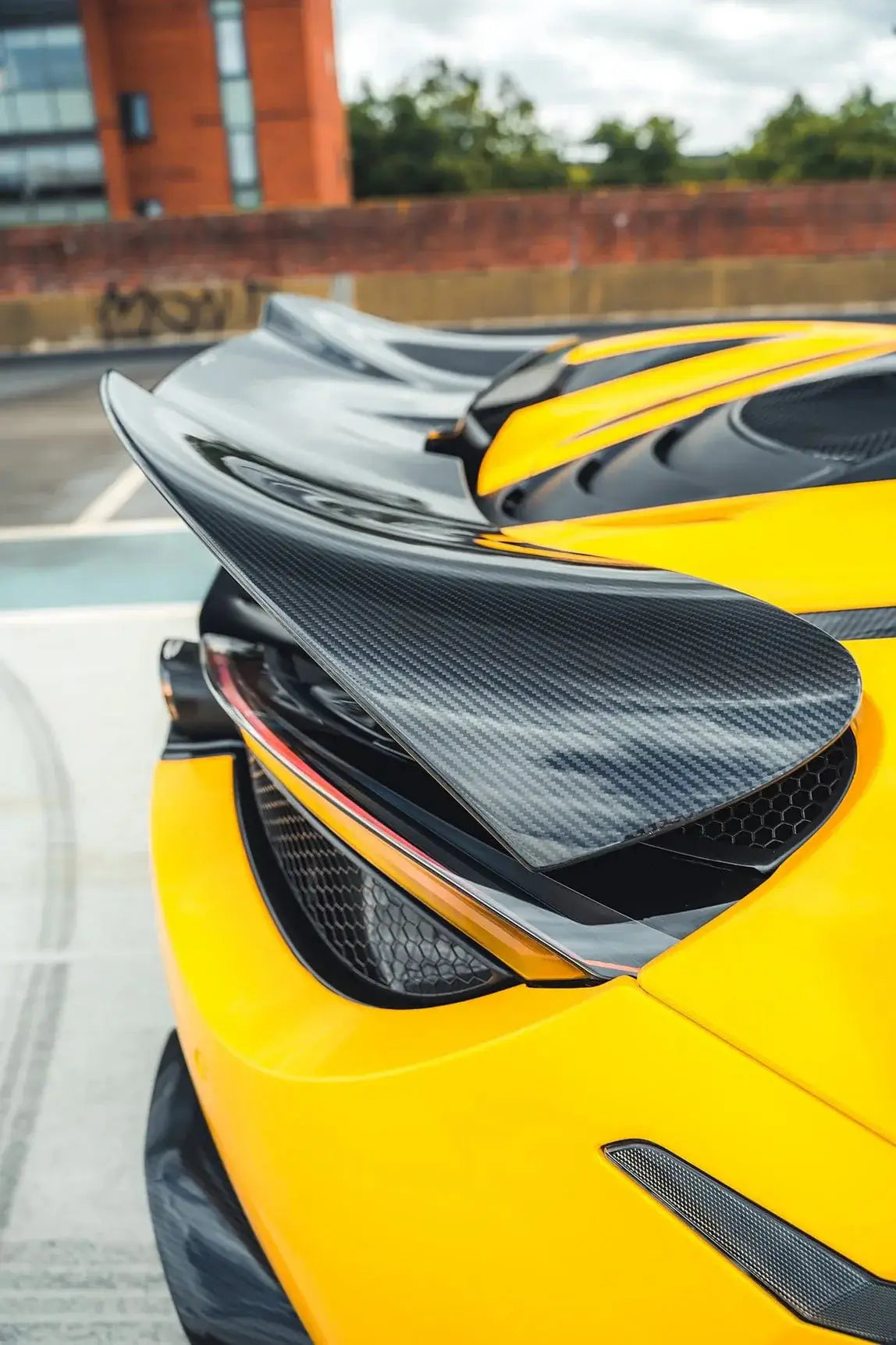 MCLAREN 720S CARBON FIBRE SPOILER - KITS UK