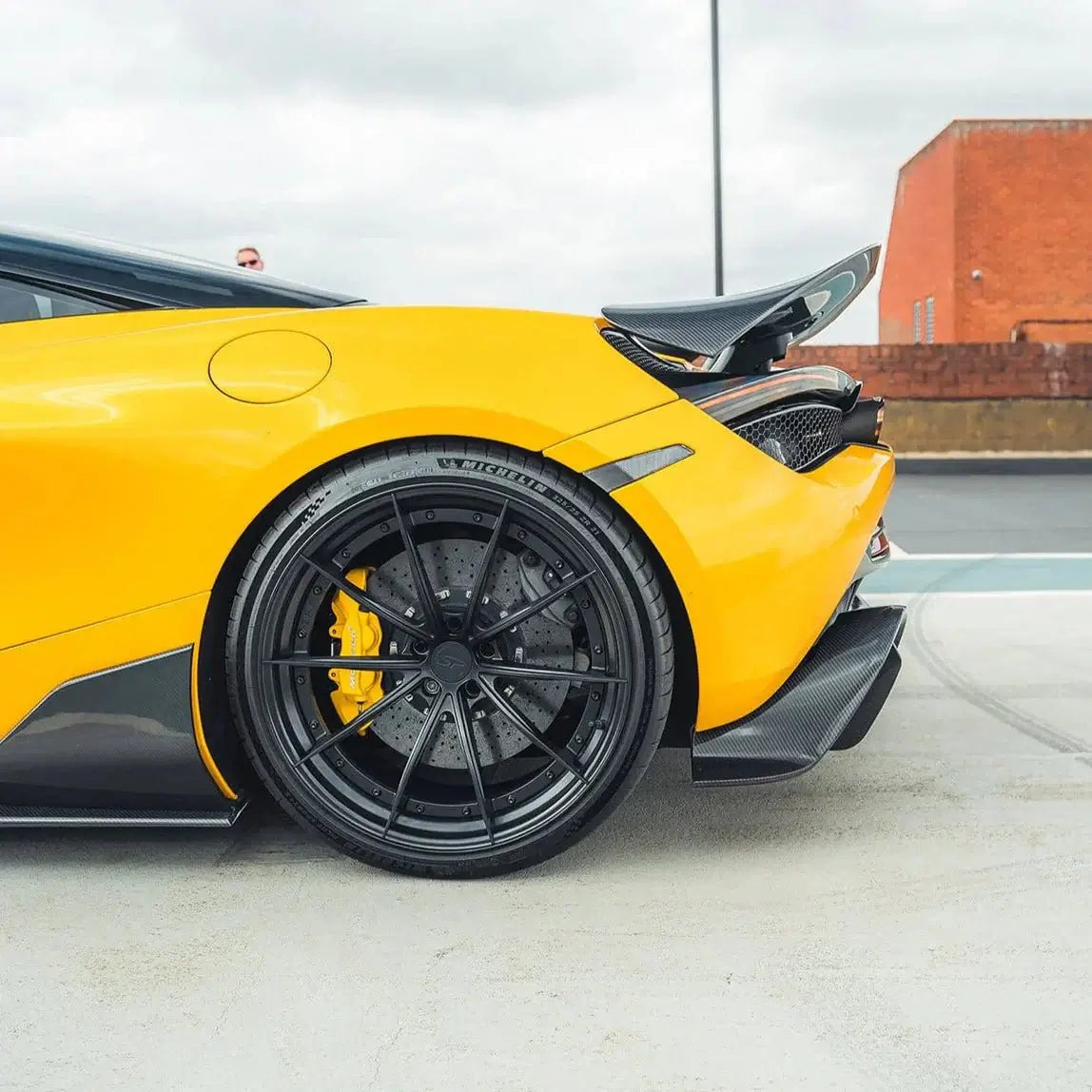 MCLAREN 720S CARBON FIBRE SPOILER - KITS UK