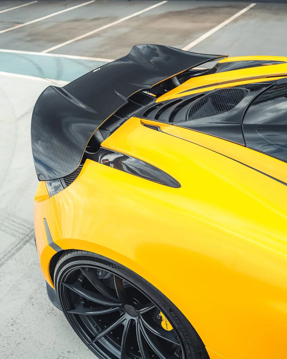 MCLAREN 720S CARBON FIBRE SPOILER - KITS UK