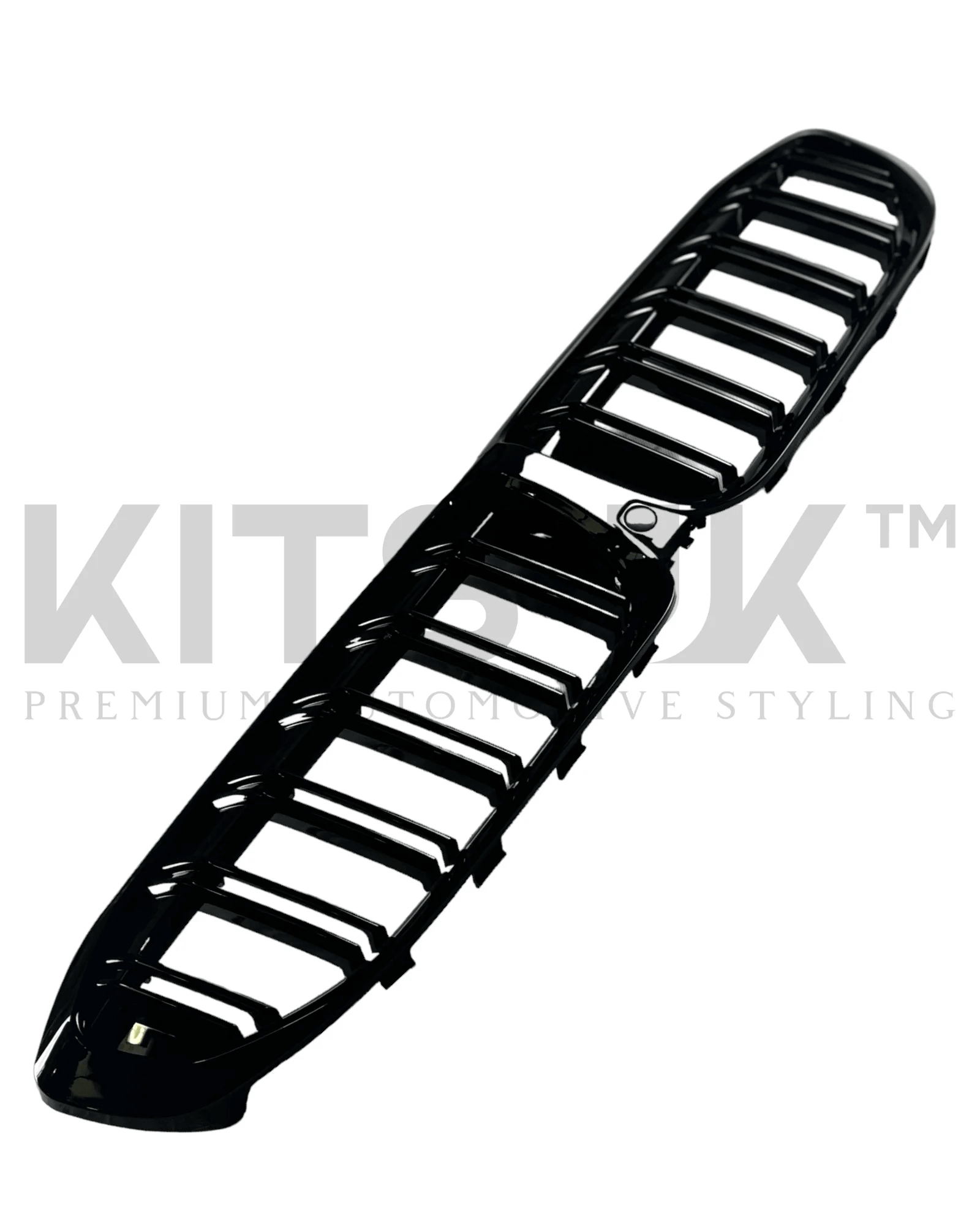 BMW G20 G21 Pre LCI Front End Package grille finished in gloss black for a stylish upgrade.