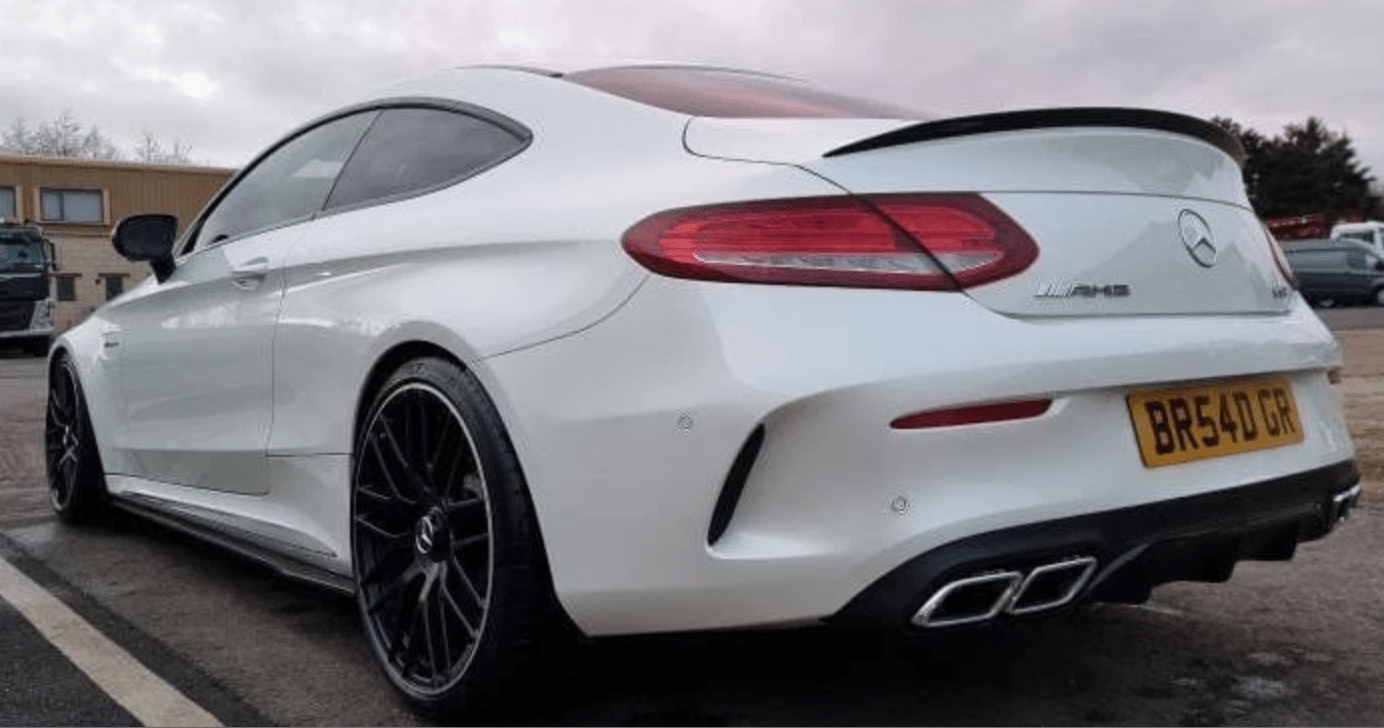 Mercedes C63 Saloon/Coupé Carbon Fibre Side Extensions - KITS UK