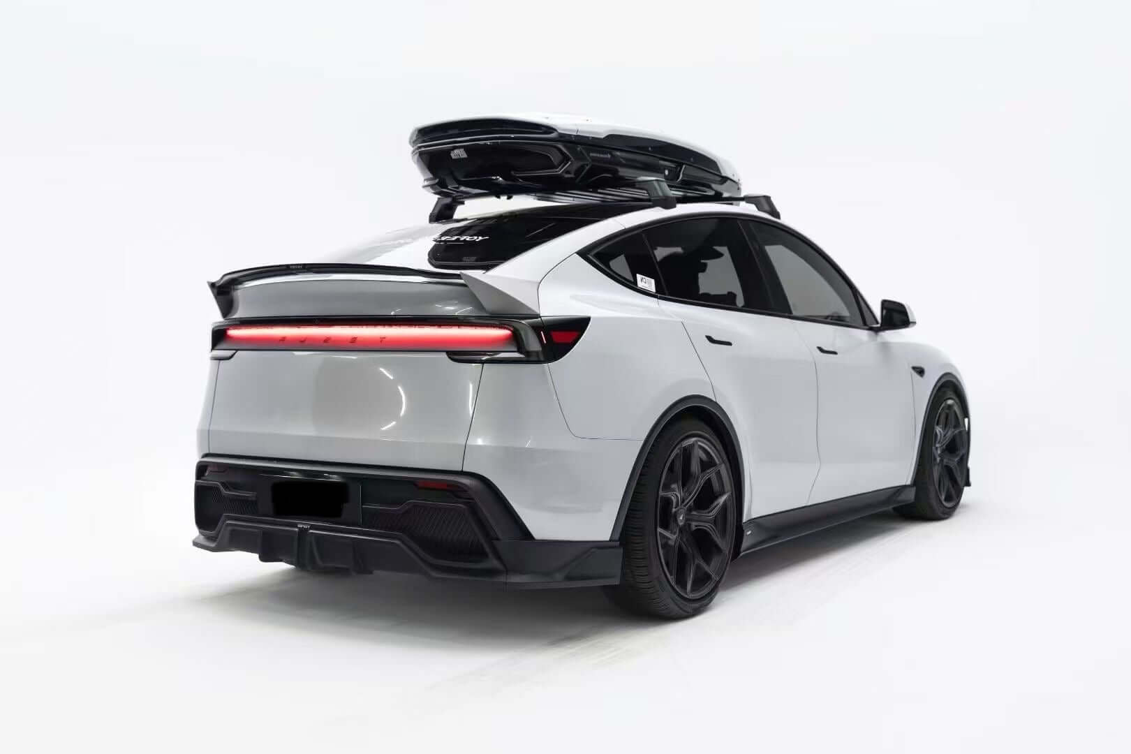 Tesla Model Y 2025+ - Gloss Black Package - KITS UK