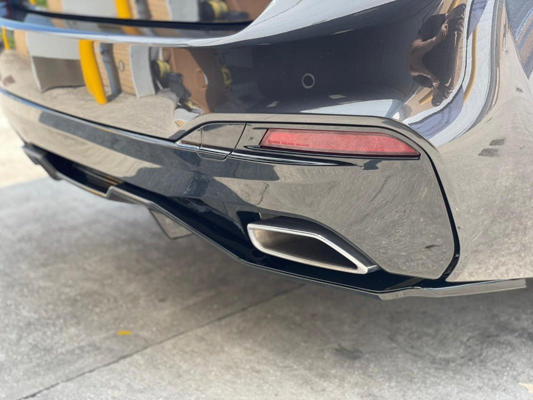 BMW G30 Rear Diffuser - KITS UK