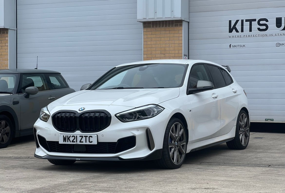 BMW 1 Series F40 Gloss Black Dual Line Grille - KITS UK
