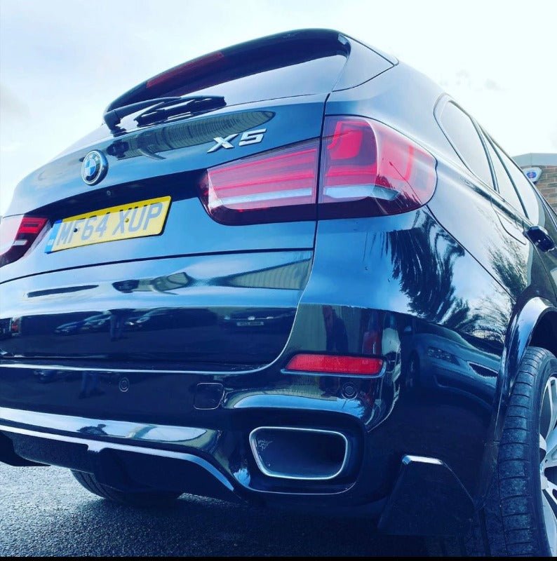 BMW x5 F15 - Gloss Black Package MP - KITS UK