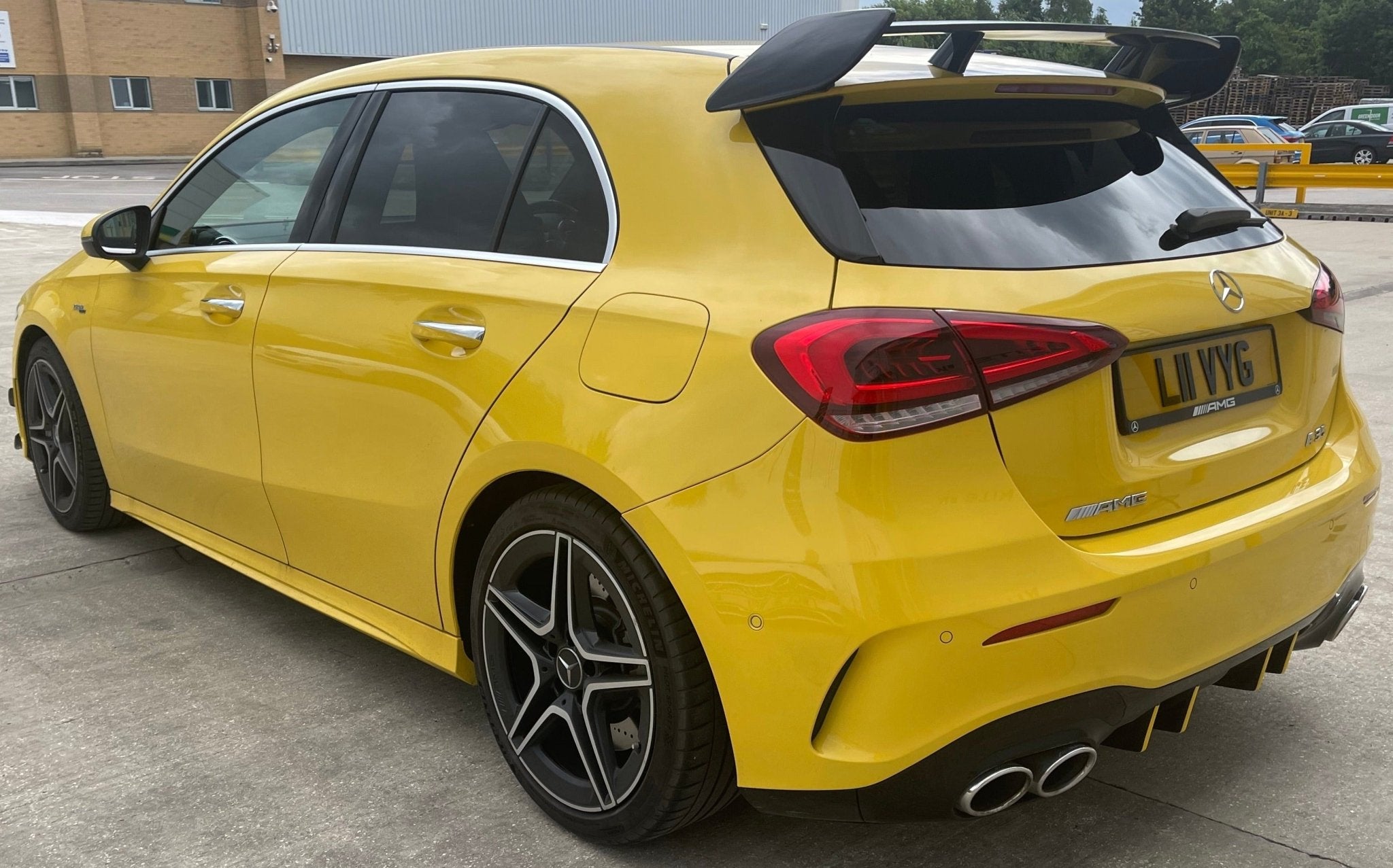 Mercedes Benz - W177 AMG Style Roof Spoiler - KITS UK